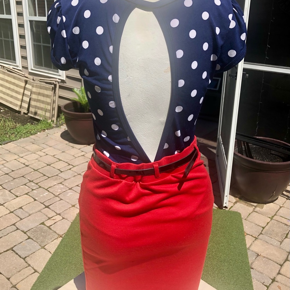 Open Back Top - Picture 4 of 4